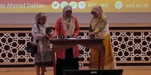 Wakil Dekan I Fakultas Hukum USU selaku Ketua Umum P3HKI Menghadiri Acara Tahunan Konferensi Nasional Ke-5 di Universitas Ahmad Dahlan (UAD)